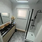 Villa Gîte 4 étoiles Atout France,4 chambres, Béarn Pyrénées, 8 pers Monein