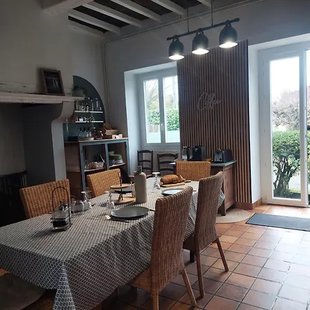 Grande Maison Renovee, 4 Chambres, Commerces A Pied, Exterieur, 8 Personnes Villa *