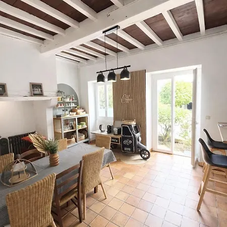 Maison Familiale ,4 Chambres, Terrasse Conviviale, Au Coeur Du Bearn Villa