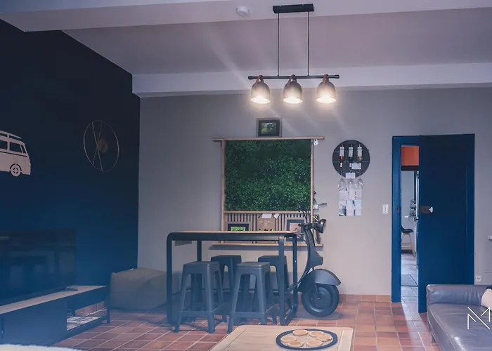 Grande Maison Renovee, 4 Chambres, Commerces A Pied, Exterieur, 8 Personnes Villa *