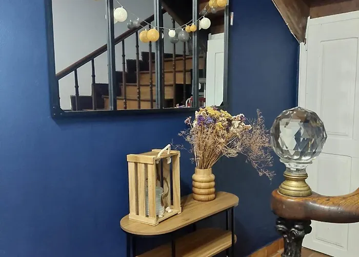 Grande Maison Renovee, 4 Chambres, Commerces A Pied, Exterieur, 8 Personnes Villa