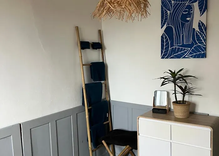 Grande Maison Renovee, 4 Chambres, Commerces A Pied, Exterieur, 8 Personnes Villa Monein