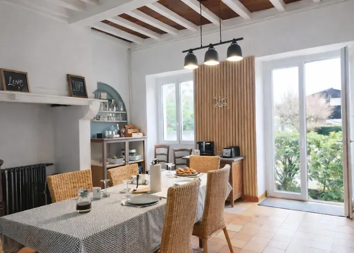 Villa Gite La Forge Renove, 4 Chambres, Exterieur, Centre Tout A Pied, 4 Etoiles *