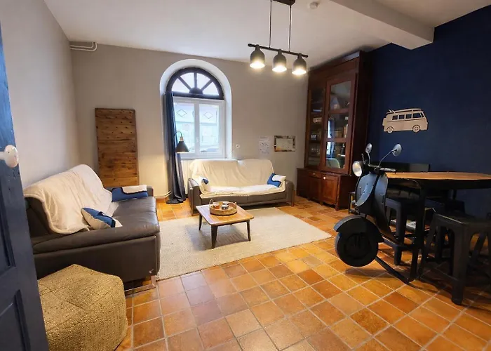 Villa Gite La Forge Renove, 4 Chambres, Exterieur, Centre Tout A Pied, 4 Etoiles Monein