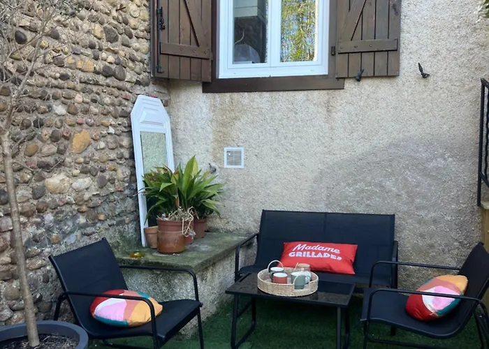 Gite La Forge Renove, 4 Chambres, Exterieur, Centre Tout A Pied, 4 Etoiles * Monein
